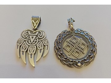 Медвежья лапа и Машь в березовых листьях