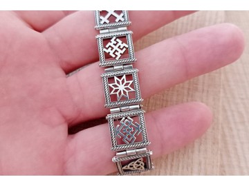 Браслет со славянскими оберегами