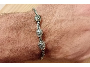 Шармы 9мм на браслете Лисий хвост