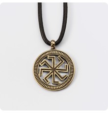 Оберег Колядник из латуни в круге