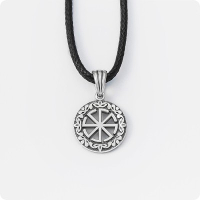 Оберег Ладинец из серебра в круге (малый)